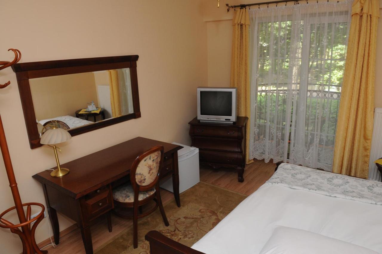Hotel Gracja Ґожув-Велькопольський Екстер'єр фото