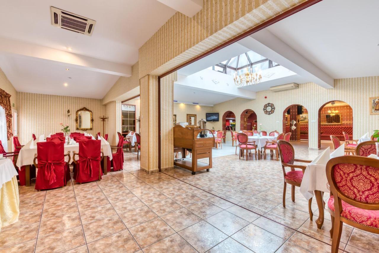 Hotel Gracja Ґожув-Велькопольський Екстер'єр фото