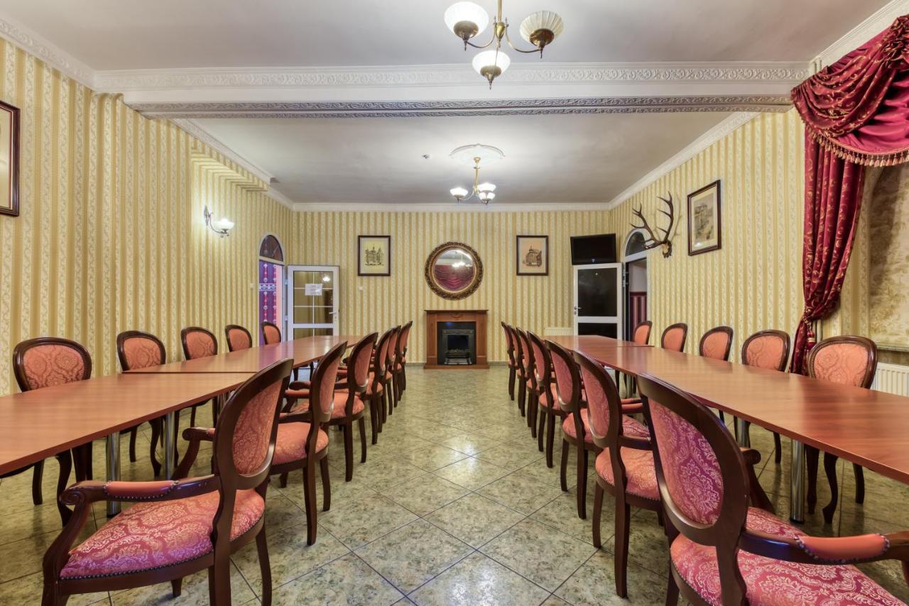 Hotel Gracja Ґожув-Велькопольський Екстер'єр фото